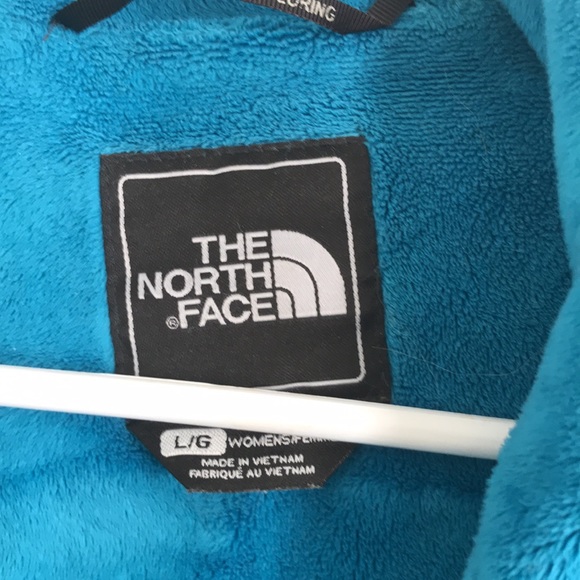 The north face teal jacket, size large super soft inside - Picture 3 of 4